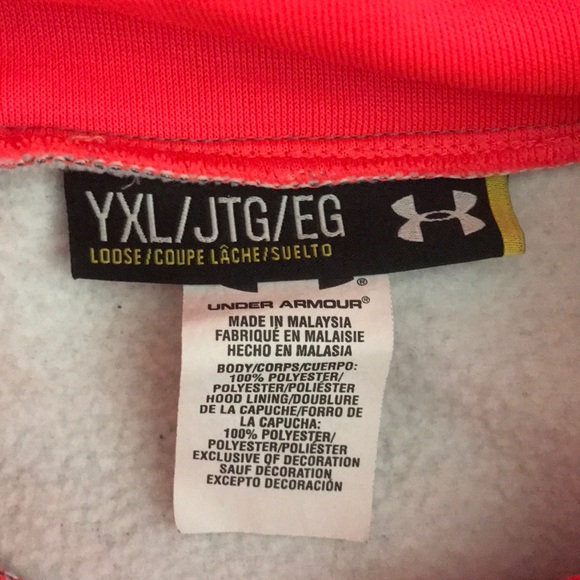 Super cute women’s Small hoodie! - Picture 3 of 3